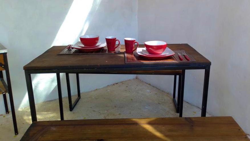 Casa La Huerta Habitación Privada Con Alberca Habitación en casa particular Mérida
